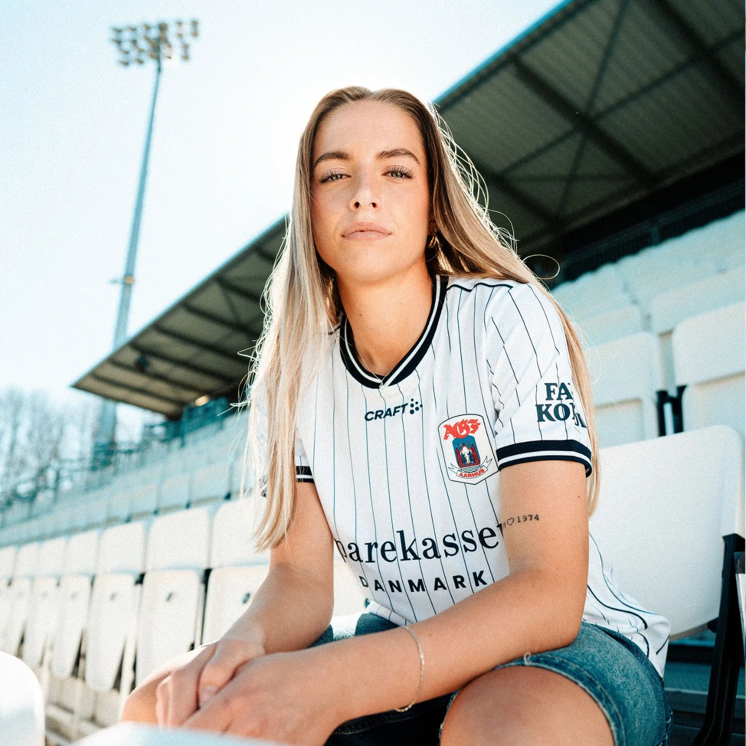 AGF 26/27 - Hjemmebanetrøje til Kvinder - Image 7